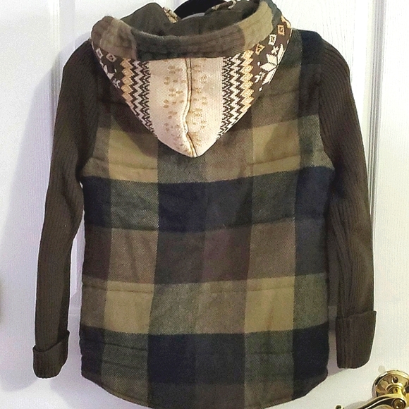 Sweater Project Retro Brown & Tan Grandpa Plaid Chunky Hooded Buttoned Jacket - Picture 2 of 14